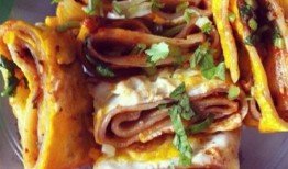 记者爆料烤冷面事件视频,卫生问题引发公众关注