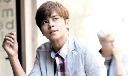 吃瓜娱乐圈男明星名字,娱乐圈男明星的甜蜜瓜事大盘点