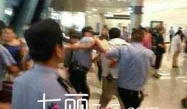 黄子韬爆料经纪人视频,揭秘娱乐圈幕后真相