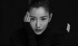 娱乐圈爽文爆料女主,女主逆袭，笑傲巅峰